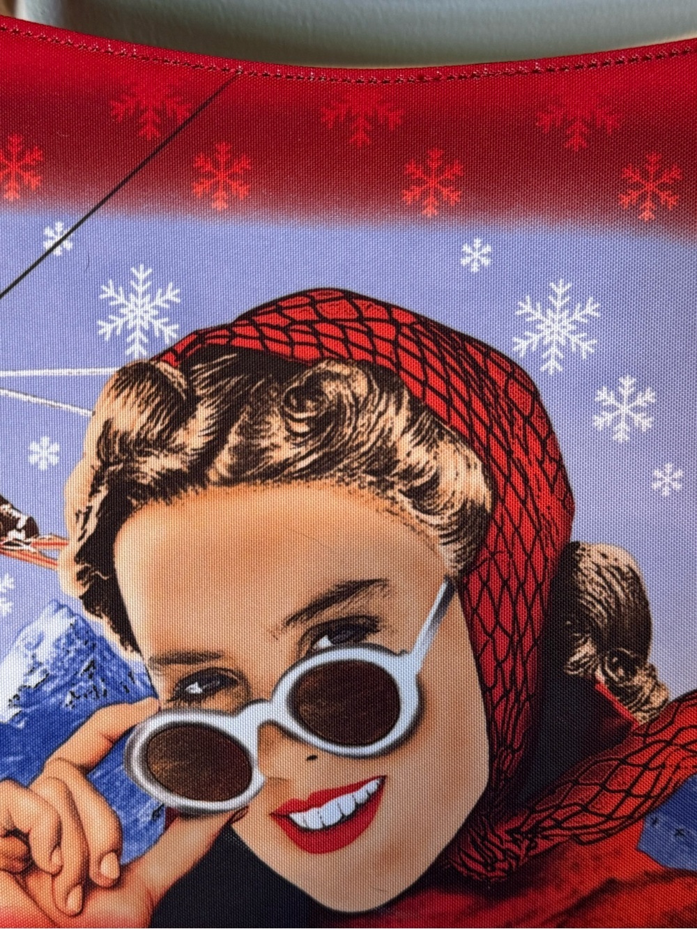 Whimsical Sequin Red Shoulder Winter Graphic Bag Retro Pop Art Pinup Culture - Picture 7 of 13